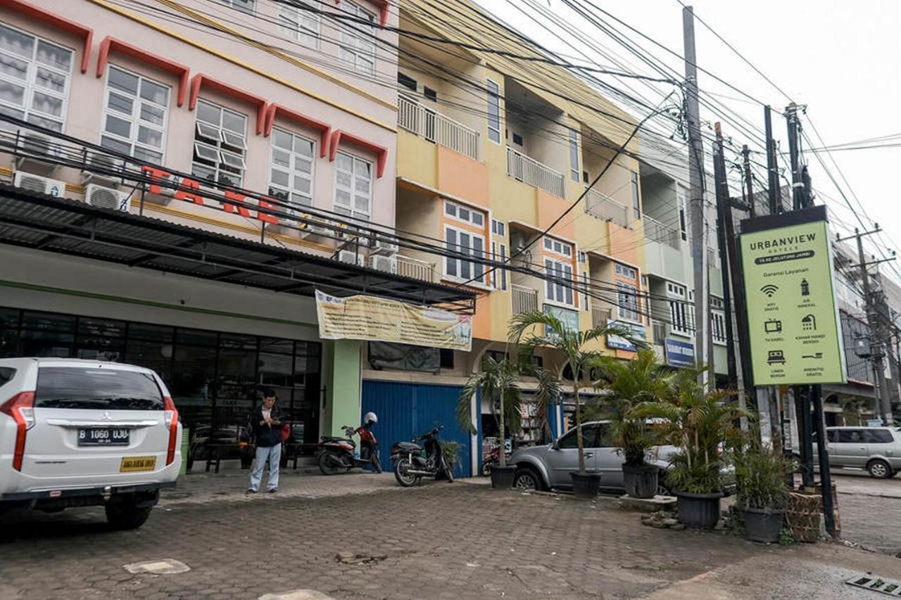 Urbanview Hotel Ta Ke Jelutung Puncak Jambi Eksteriør bilde